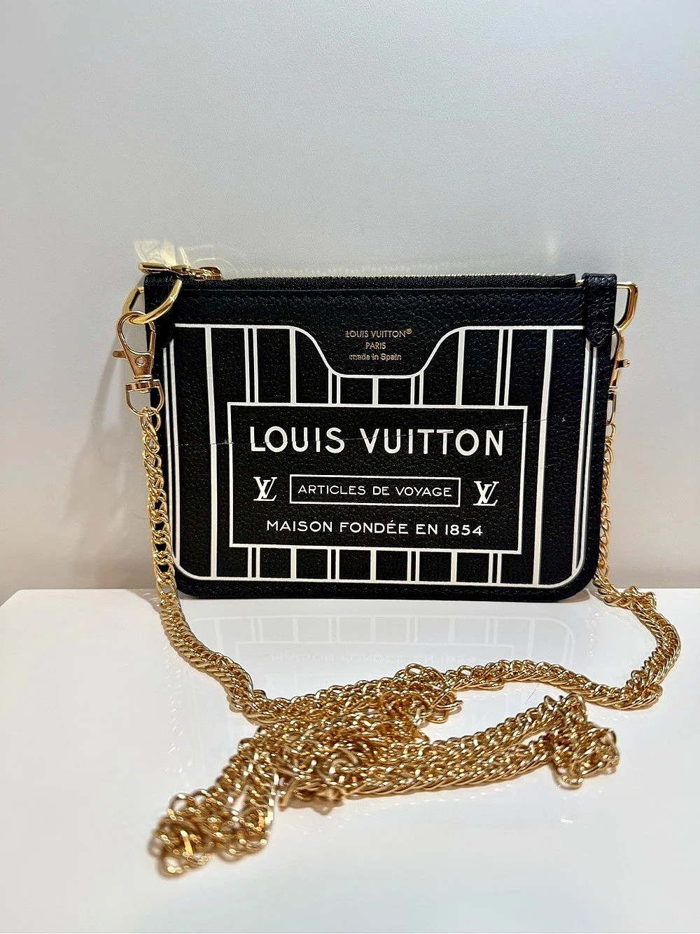 Louis Vuitton Black Grained Calfskin Leather Neverfull Inside Out BB Pochette